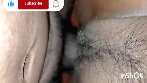 Indian hairy chick gives a hairy pussy to her boyfriend