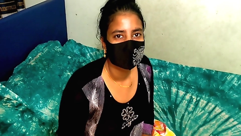 Amateur teen has a hairy pussy in this hd porn video