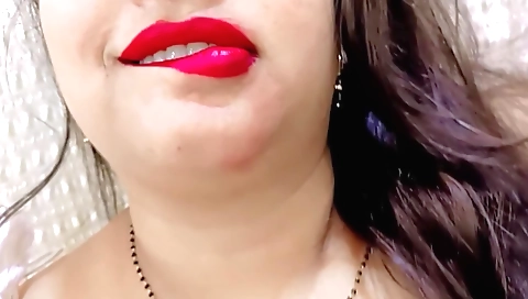 Bollywood compilation with a big ass brunette hottie