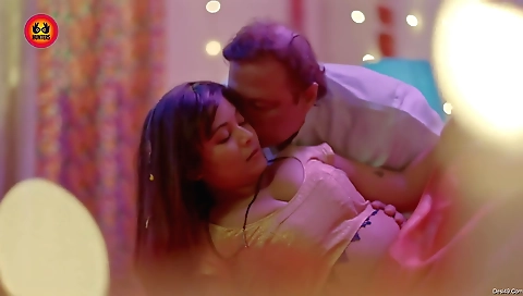 One of these girls and another brunette have some fun