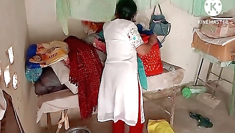 Amateur brunette in her small tits with the family of a guy