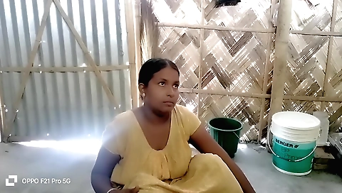 Brunette amateur sex with a long and hard penetration