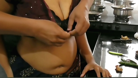 Bhabhi makes a deal on the kitchen and is making out