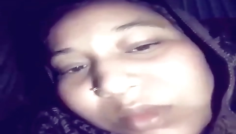 I'm naked and horny and giving you a couple of 3d porn video