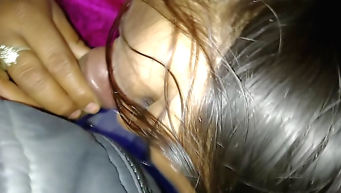 Indian teen gets her pussy nailed by her boyfriend