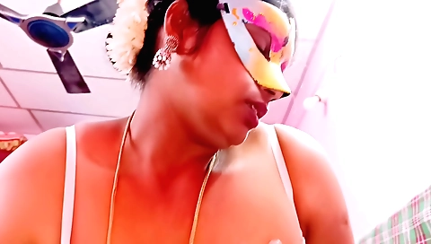 Indian brunette fucked in step son's home in homemade video