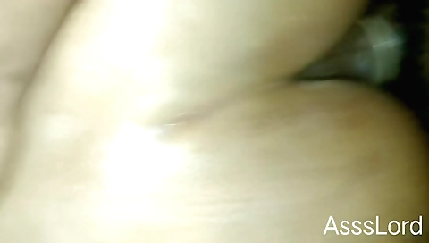 Amateur girl with big tits and natural body does anal