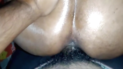 Amateur anal sex in the homemade anal porn video 2011