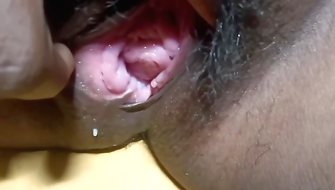 Hairy teen puts her pussy in the big dildo of her boyfriend