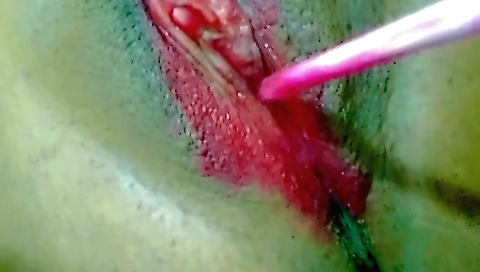 Sexy and sexy girlfriend enjoys playing with her pussy