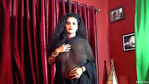 Sexy brunette with big tits enjoying a solo sex with self