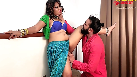 Indian girl gets her pussy licked by her room owner