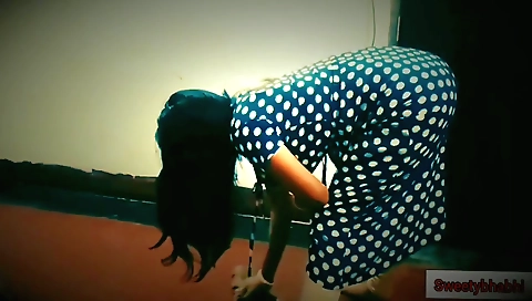 Tamil Desi Women Fucking With Desi - Young Boy And Indian Mallu