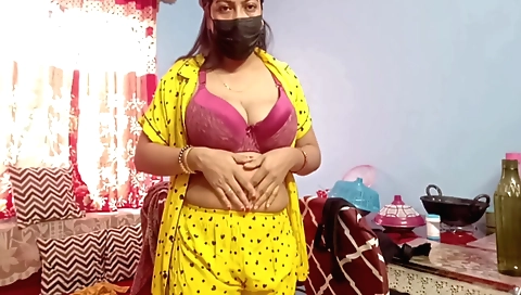 Busty indian auntie with hairy pussy changing a saree