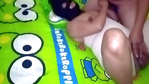 Indian woman gets fucked in her bed by her herbalist