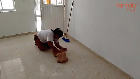 Indian pornstar has a big booty and is naked in a solo scene