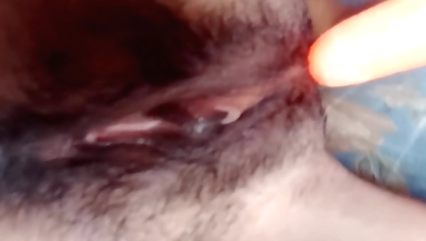 Indian babe with natural boobs shows off her hairy body