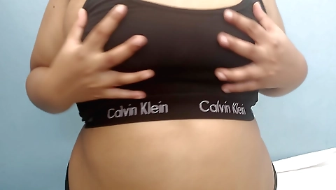 Busty indian chick in sexy bikini and a blouse videos