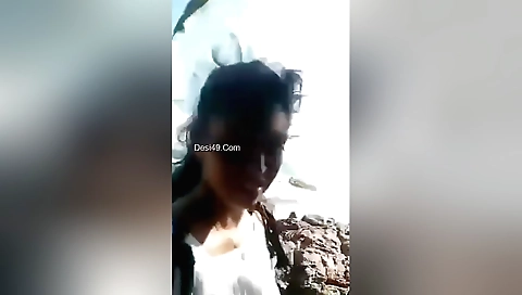 Hot brunette babe makes out outdoors and sucks her lover