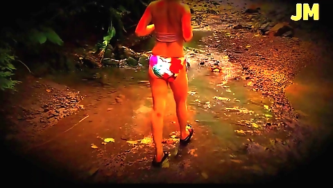 Indian babes with wild clothes enjoy nature outdoor