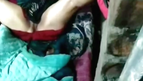 Mature beauty naked during hot afternoon in the park