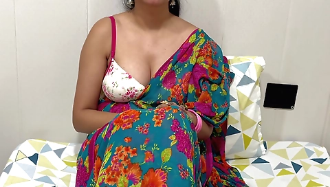 Hot indian stepmother in sexy lingerie video in 2025