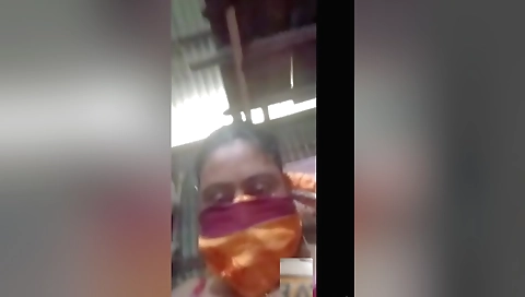 I am watching a call from a phone number while i suck cock