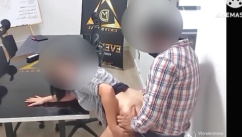 Indian hottie with a blonde hair gets slapped by her boss