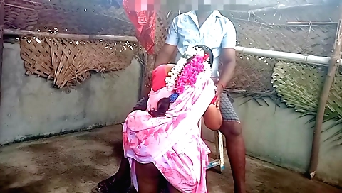 Indian girl fucked in her bedroom by young boyfriend