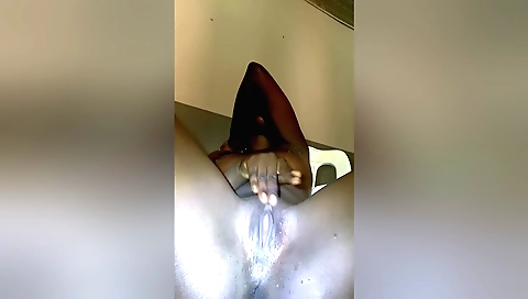 Asian solo amateur babe loves touching her sexy hole