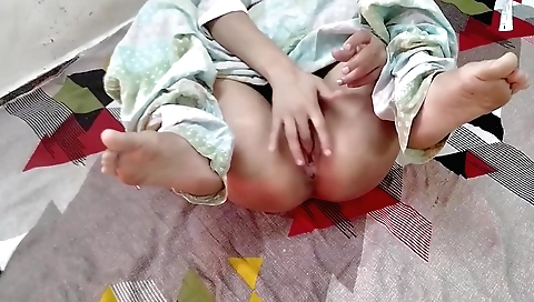 Indian girl with big tits and small boobs in solo sex