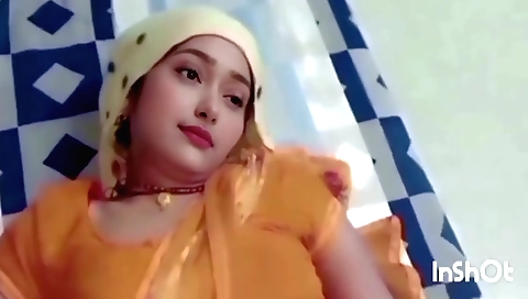 Indian hottie fucked her feet and legs in the same place