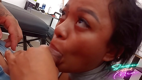 Amateur brunette fucks her stepbrother in amateur clips