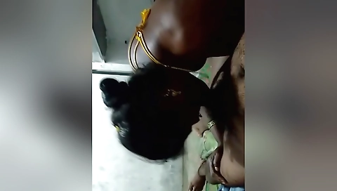 Indian bhabhi shows natural body and handjobs with a vibrator