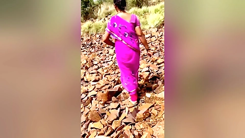 Indian girl gives a blowjob to a man and then she gets fucked